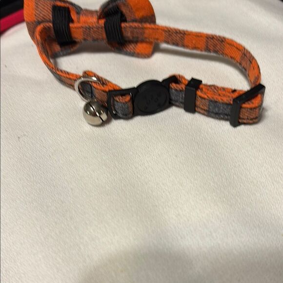 Kitty Safety Collar Orange and Gray Plaid with Bell - Picture 3 of 6